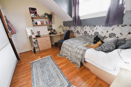 1 bedroom in a house share to rent - Photo 5