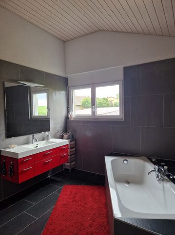 6-ROOM HOUSE IN LE MOURET (FR), FURNISHED, TERM AGREEMENT - Photo 5