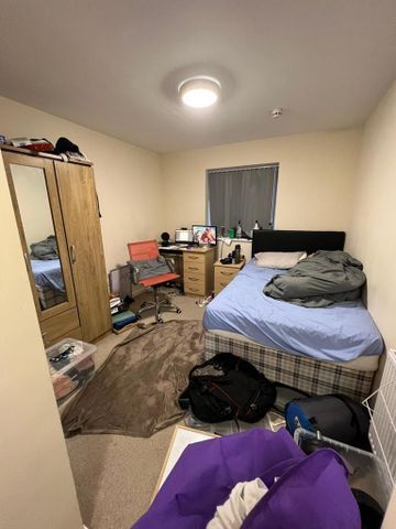 6 bedroom semi-detached house to rent - Photo 4