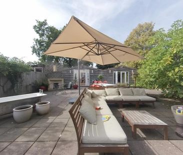 5 bedroom bungalow to rent - Photo 4