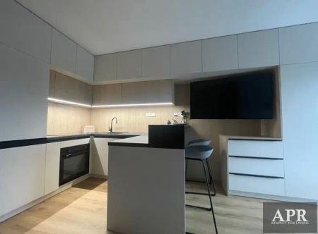 Pronájem bytu 1+kk Zlín Malenovice - Pod Hradem - Fotografie 4