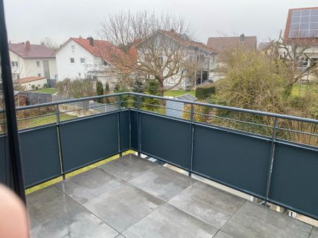 Moderne- Helle 2-zimmerwohnung (68qm) - Photo 2