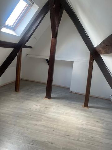 Location Appartement 3 pièces 67m² DOUAI 59500 - Photo 3