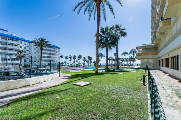 Estudio de alquiler en Carretera Cádiz, Cortijo Torrequebrada - Photo 1