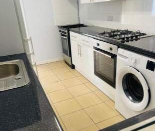 1 bedroom property to rent in Hayes - Photo 3