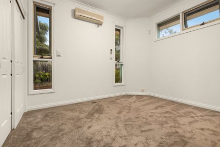 LOVELY UNIT IN A SUPERB LOCATION - Photo 4