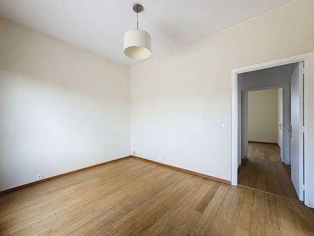 Penthouse te huur in Ixelles - Photo 2