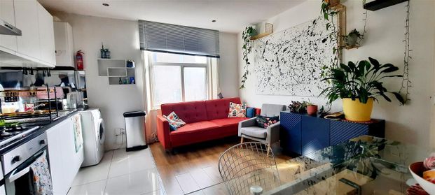 Cambridge Road, London - Photo 1