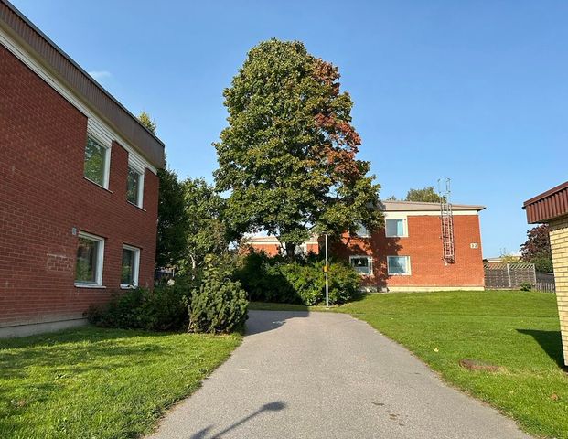 Odensalavägen 42, Arenberga - Foto 1