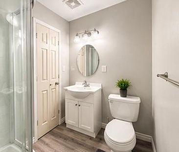 For Lease - 3186 WYANDOTTE Street Unit# 2, Windsor, Ontario - Photo 5