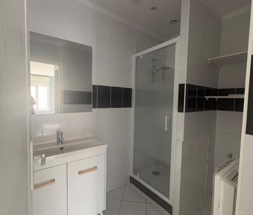 Location Appartement 3 pièces 52m² BEGLES 33130 - Photo 3