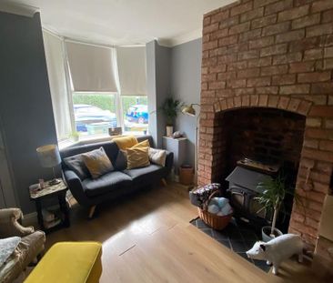 3 bedroom terraced house to rent - Photo 1