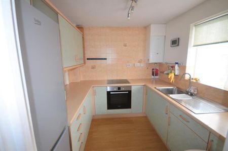 3 bedroom townhouse to rent - Photo 3