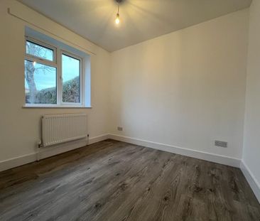 2 bedroom detached bungalow to rent - Photo 3