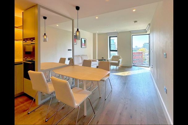 1 Bed Flat, Fountain Park Way, W12 - Photo 1