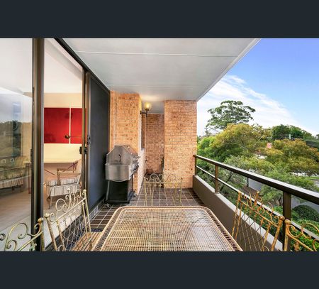 00/ 64-70 Spofforth Street, Cremorne, NSW 2090 - Photo 2