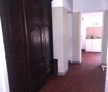 Location Appartement 2 pièces 73m² AUPS 83630 - Photo 4