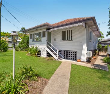 Renovated Home in Prime Sherwood Location - Photo 5