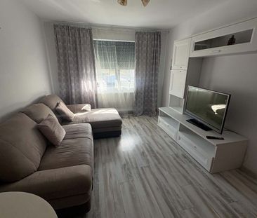 Apartament 2 camere zona TRACTORUL,str George Bacovia , - Photo 2