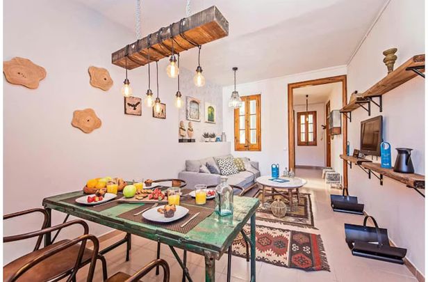 Carrer de Wellington, Barcelona, Catalonia 08018 - Photo 1