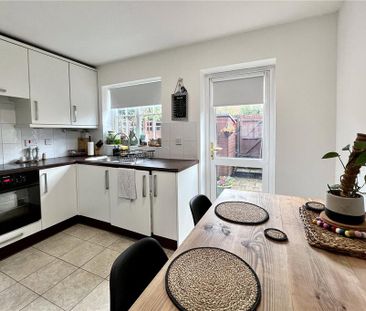 2 bedroom terraced house to rent - Photo 5