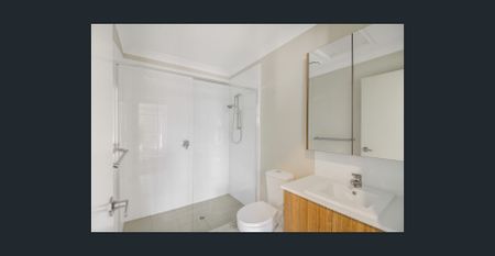 A little gem awaits - Beautiful setting and comfort - Photo 5