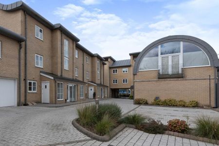 2 bedroom apartment to rent - Photo 4