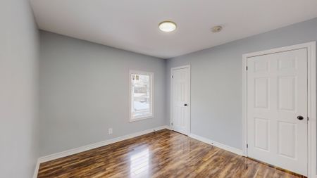 For Lease - 4357 Seneca Street, Niagara Falls, Ontario - Photo 5