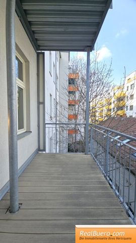 UNBEFRISTETE BALKONWOHNUNG IN DER OSPELGASSE - Photo 2