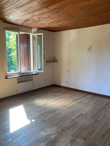 Location appartement Voiron 38500 66.01 m² - Photo 2