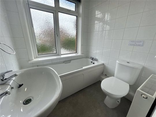 Victoria Avenue, Bournemouth, BH9 - Photo 1