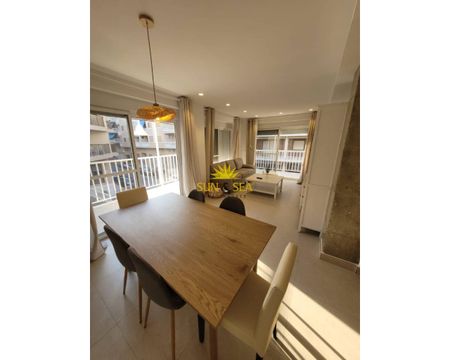 3-BEDROOM APARTMENT - GUARDAMAR DEL SEGURA - Photo 2