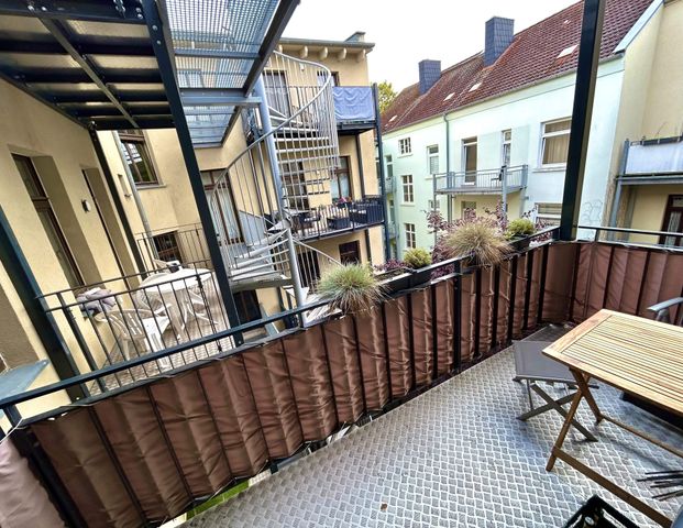 Moderne 3-Raumwohnung im Herzen Sudenburgs ! - Photo 1