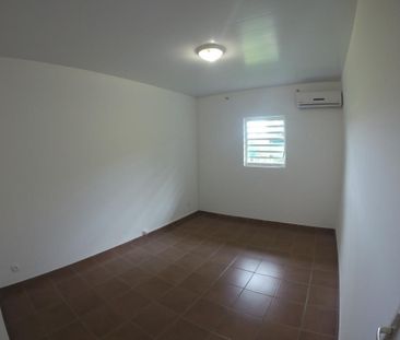 Location Maison 4 pièces 138m² MATOURY 97351 - Photo 1