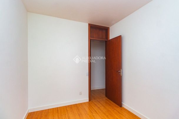 Apartamento com 3 quartos e 60m² para alugar em Chácara das Pedras, Porto Alegre. - Foto 1
