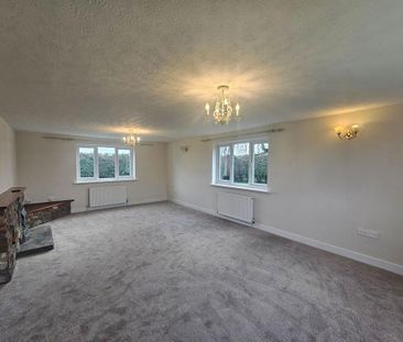 5 bedroom detached house to rent - Photo 4