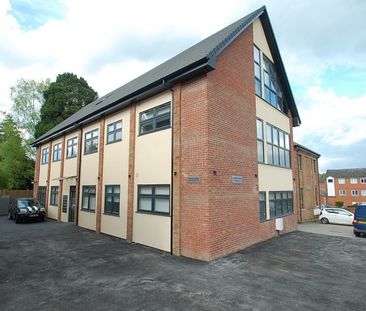 Churchfield House, Churchfield Road,SL9 - Photo 6