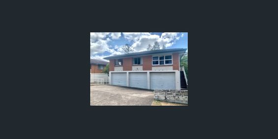 Inner-City Lifestyle & Convenience in the Heart of Red Hill - Photo 3