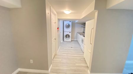 For Lease - 22 Amblecote Pl N/A Unit# Bsmt, Hamilton, Ontario - Photo 5