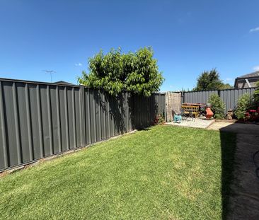 Spacious and Modern Home Available for Lease - Photo 4