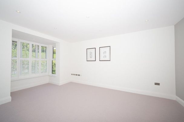 4 bedroom townhouse to rent - Photo 1