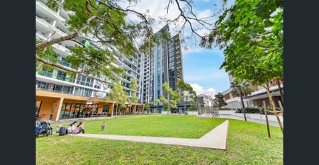 Modern 2 Bedroom Apartment With Stunning Waterview - Photo 5