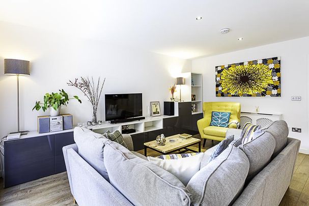 2 bedroom flat to rent - Photo 1