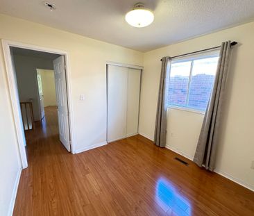 For Lease - 77 Forestgrove Circle, Brampton, Ontario - Photo 6