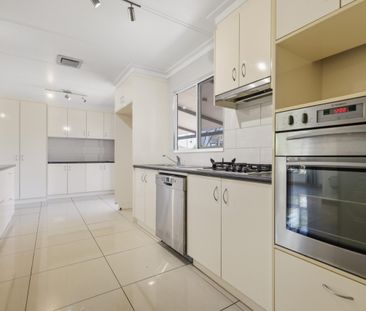 83 Lee Point Road, - Photo 5