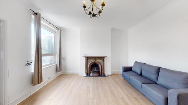 Modern Sharers Apartment - Photo 1