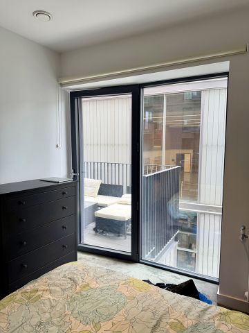 1 Bed Flat, Modena House, E14 - Photo 3