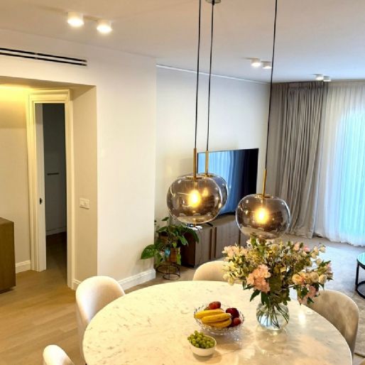 2 Bedroom Apartment For Rent in Estepona, Málaga - Photo 1