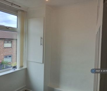 3 bedroom terraced house to rent - Photo 1