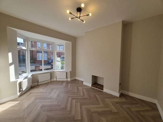 West Crescent, Darlington, DL3 - Photo 1